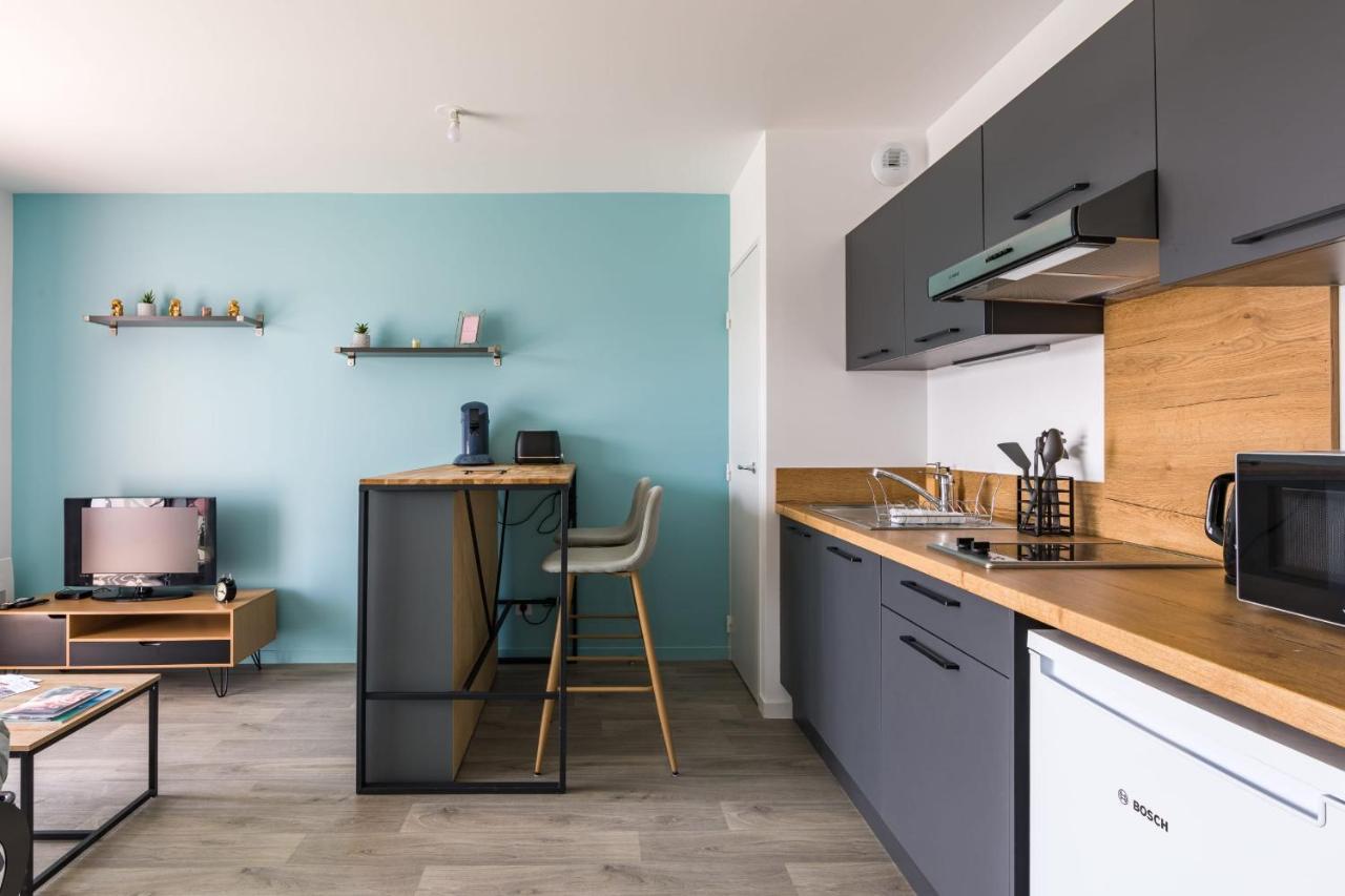 ディナールL'Ecume - Studio Moderne Avec Grand Balcon Et Place De Parkingアパートメント エクステリア 写真