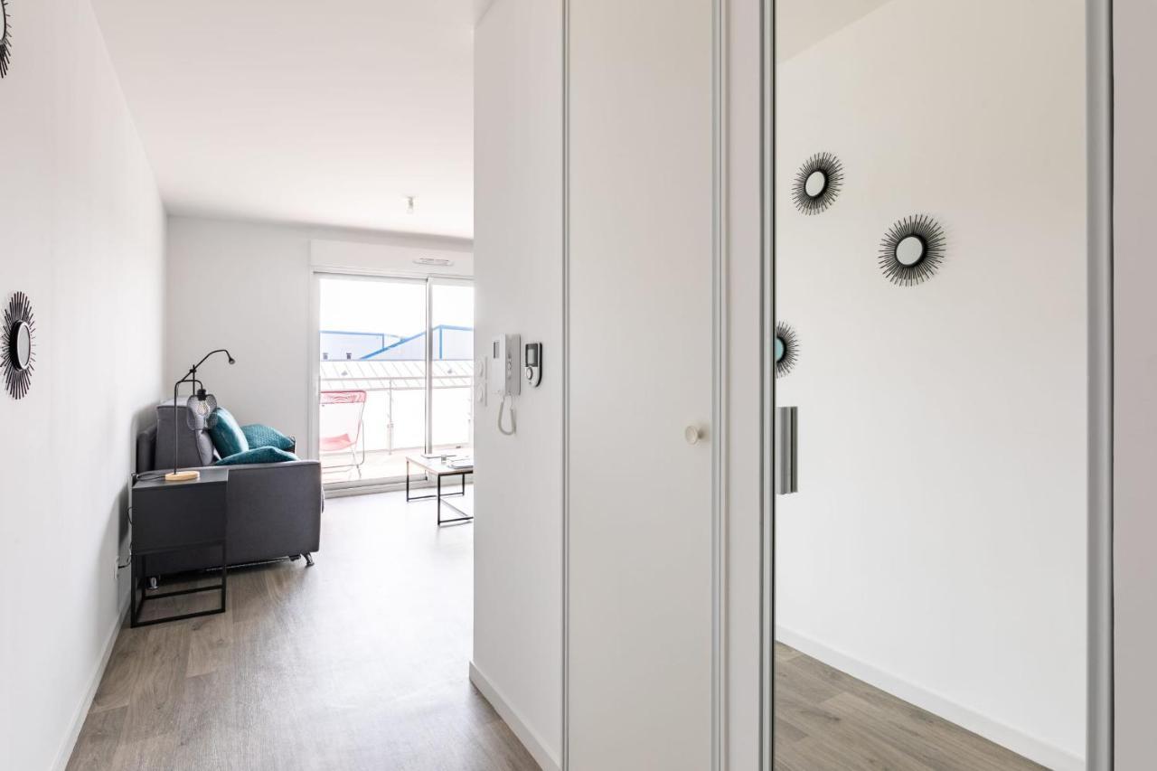 ディナールL'Ecume - Studio Moderne Avec Grand Balcon Et Place De Parkingアパートメント エクステリア 写真
